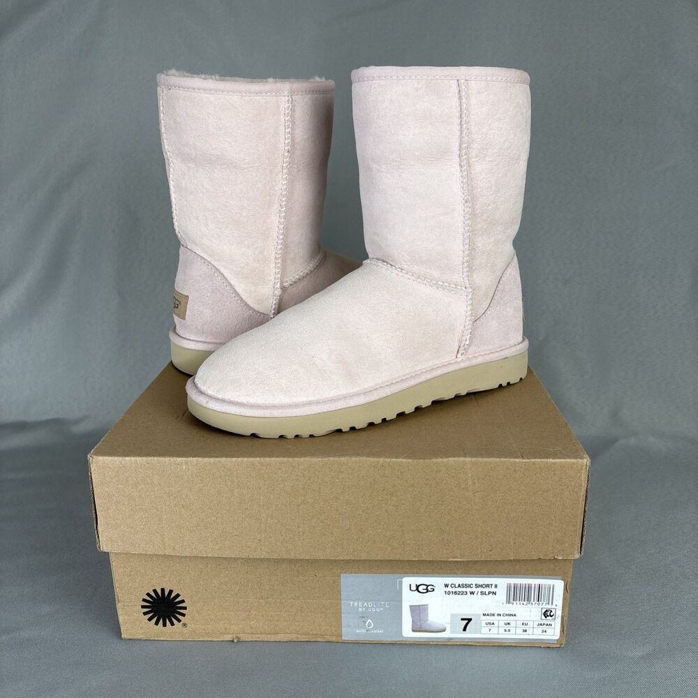 Women’s UGG Boots Sz 7 Pink Seashell Classic Short Suede Boho 1016223 Sold Out!